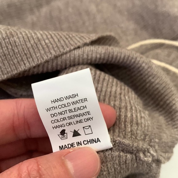 DREAMERS By Debut Off Shoulder Sweater. L. Tan/Brown - Picture 6 of 7